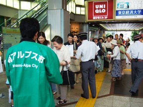 JR東日本「国分寺駅」「立川駅」「三鷹駅」「八王子駅」にてPR活動を行いました。
